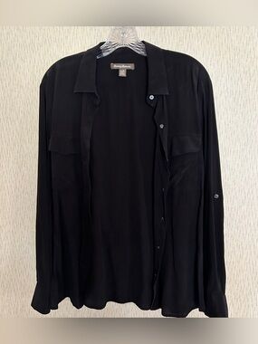 Tommy Bahama Women's Button Up Blouse Shirt Long Sleeve Black Size Large Black